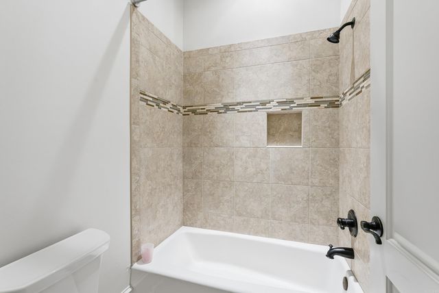 17109 Waterview Meadow Boulevard, Roland, AR 72135