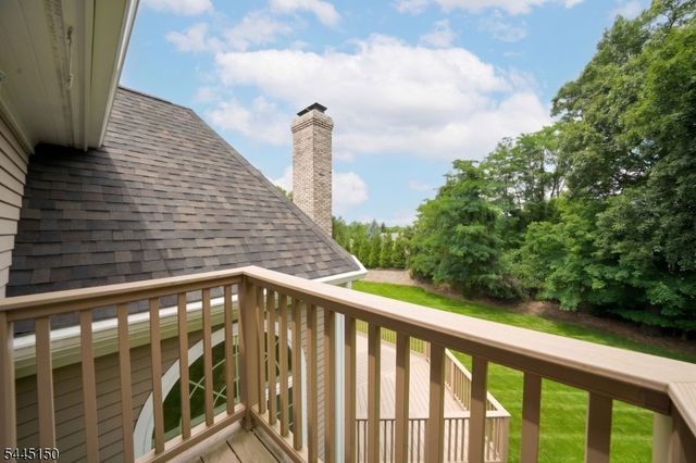 817 Peach Tree Ln, Franklin Lakes Boro, NJ 07417
