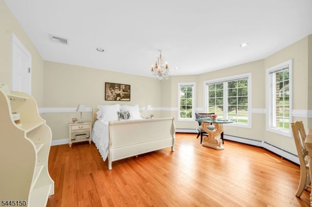 817 Peach Tree Ln, Franklin Lakes Boro, NJ 07417