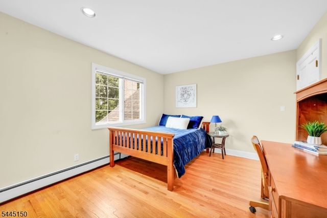 817 Peach Tree Ln, Franklin Lakes Boro, NJ 07417