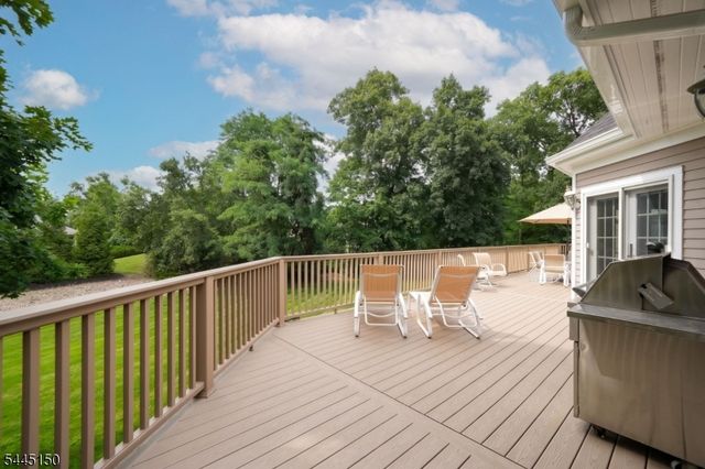 817 Peach Tree Ln, Franklin Lakes Boro, NJ 07417