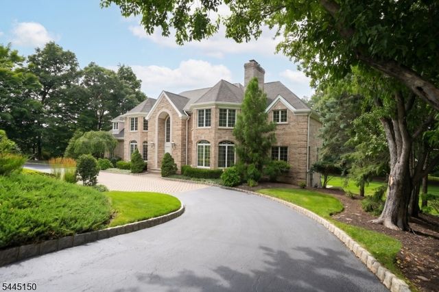 817 Peach Tree Ln, Franklin Lakes Boro, NJ 07417