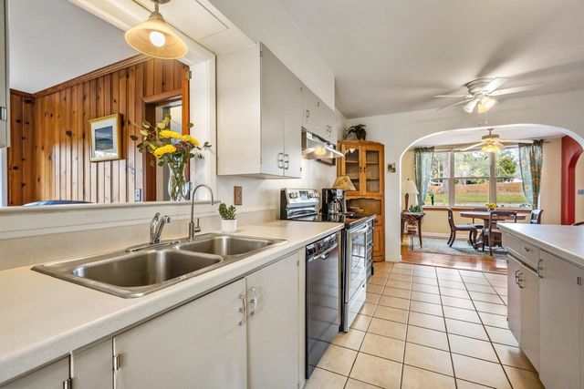 1003 Maple Drive, Tallahassee, FL 32301