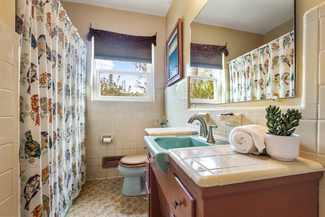 1003 Maple Drive, Tallahassee, FL 32301