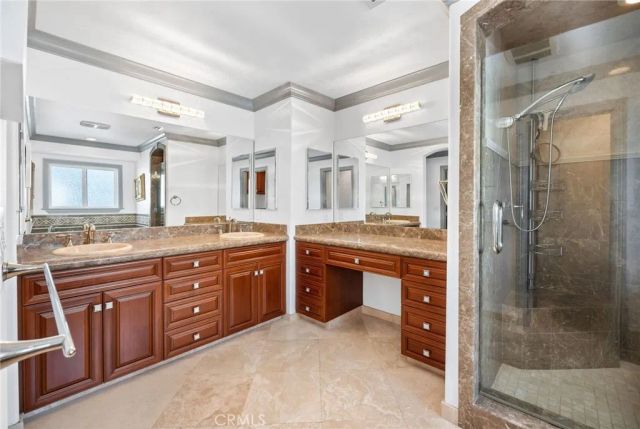 22250 Village Way, Canyon Lake, CA 92587