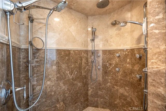 22250 Village Way, Canyon Lake, CA 92587