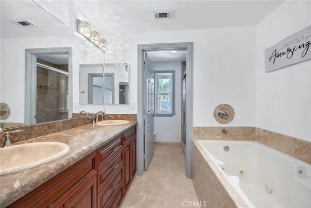 22250 Village Way, Canyon Lake, CA 92587