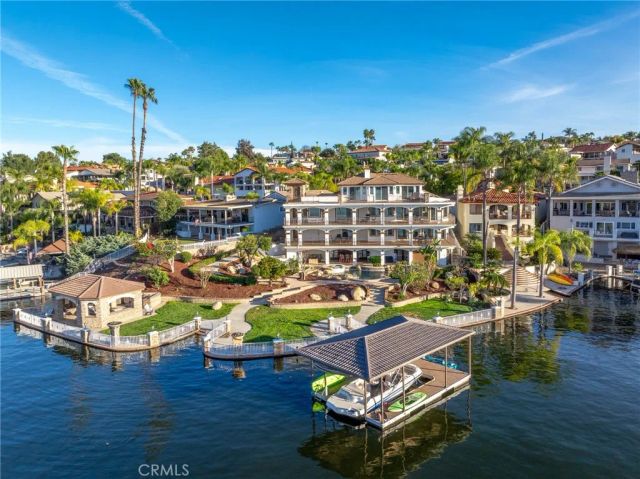 22250 Village Way, Canyon Lake, CA 92587