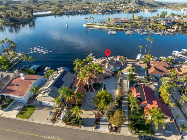 22250 Village Way, Canyon Lake, CA 92587
