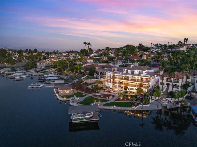 22250 Village Way, Canyon Lake, CA 92587
