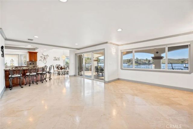 22250 Village Way, Canyon Lake, CA 92587