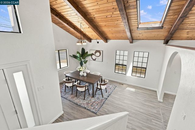 15326 Farnsworth St, San Leandro, CA 94579