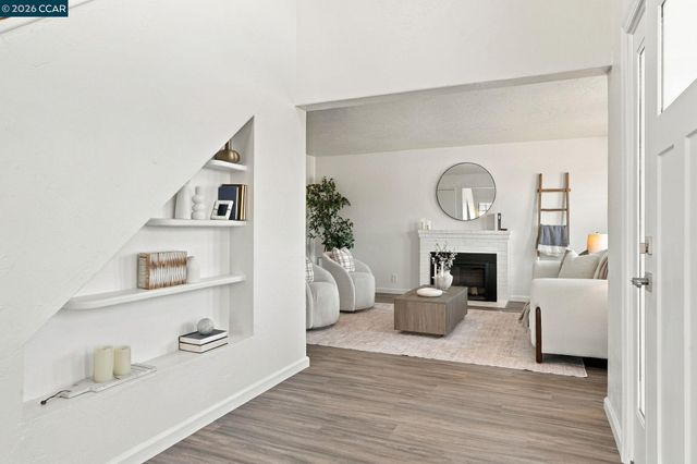 15326 Farnsworth St, San Leandro, CA 94579