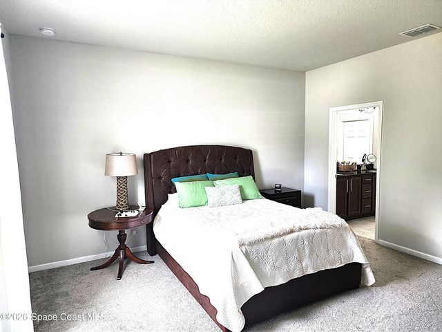 988 Corbin Circle SW, Palm Bay, FL 32908