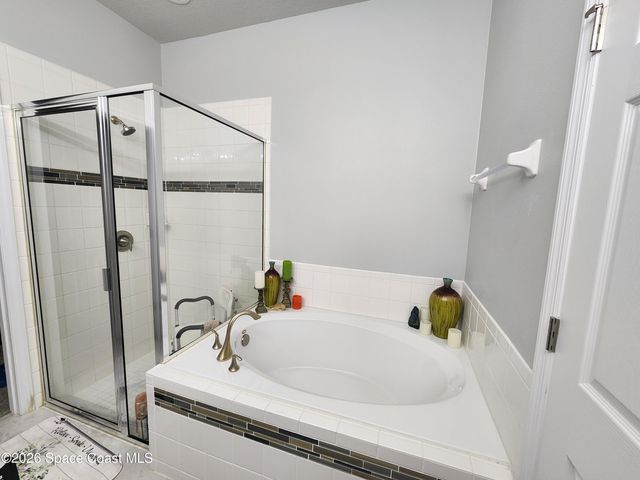 988 Corbin Circle SW, Palm Bay, FL 32908