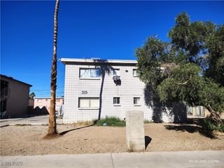 2929 Elm Avenue 4, Las Vegas, NV 89101