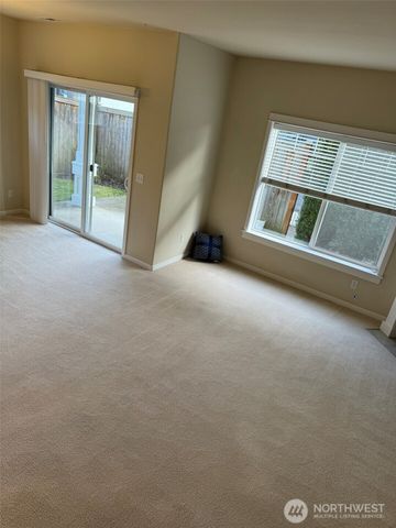 10700 SE 260th Street #F101, Kent, WA 98030