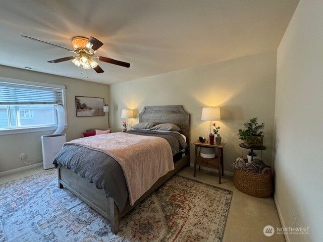 10700 SE 260th Street #F101, Kent, WA 98030