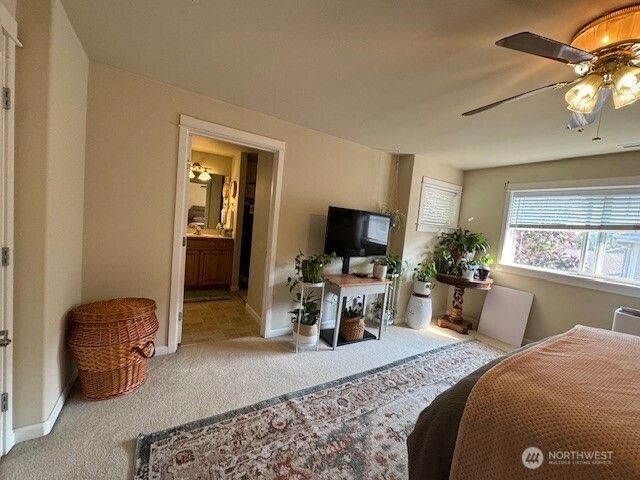 10700 SE 260th Street #F101, Kent, WA 98030