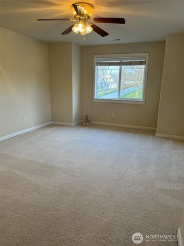 10700 SE 260th Street #F101, Kent, WA 98030