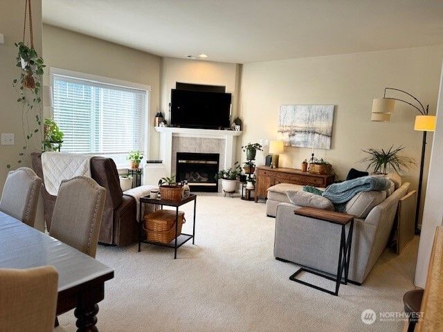 10700 SE 260th Street #F101, Kent, WA 98030