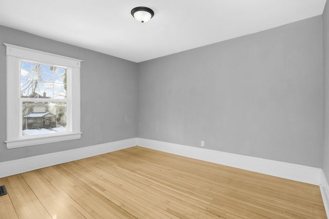 909 Marshall Avenue, Saint Paul, MN 55104