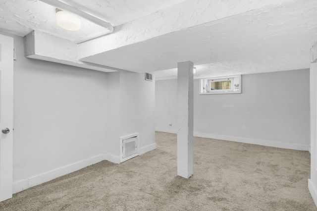 909 Marshall Avenue, Saint Paul, MN 55104