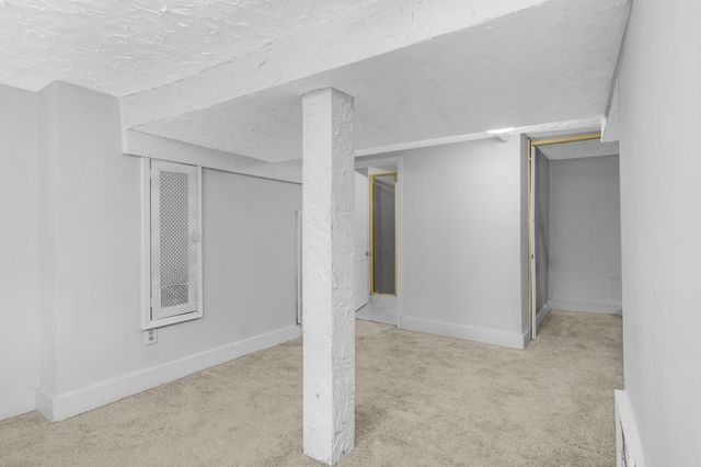 909 Marshall Avenue, Saint Paul, MN 55104