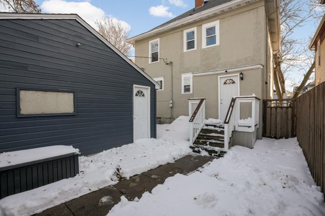 909 Marshall Avenue, Saint Paul, MN 55104