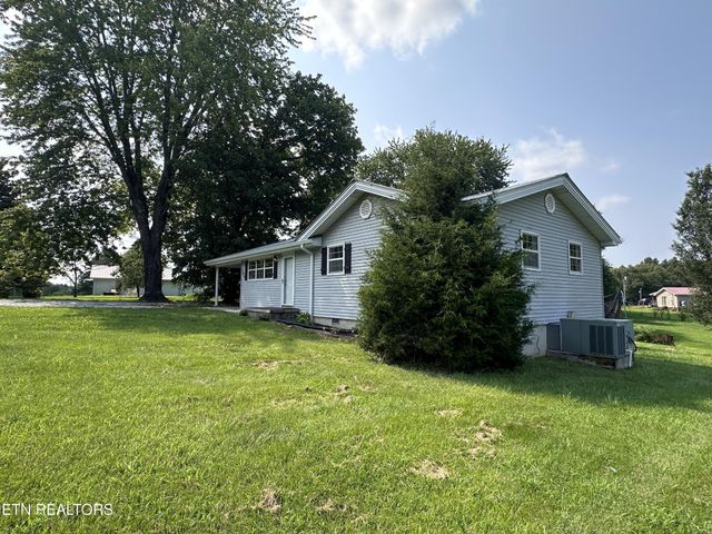 2701 Baseline Rd, Jamestown, TN 38556