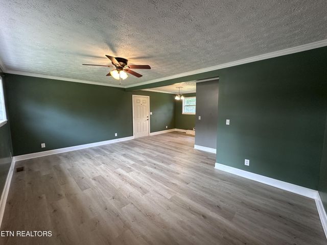 2701 Baseline Rd, Jamestown, TN 38556