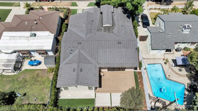 17534 Collins, Encino, CA 91316