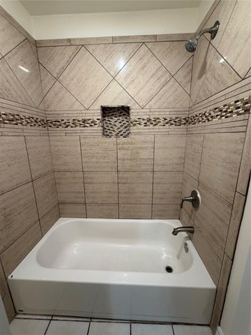 9318 Vanwood Street, Houston, TX 77040