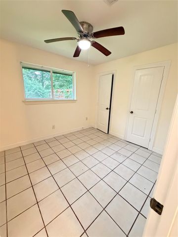 9318 Vanwood Street, Houston, TX 77040