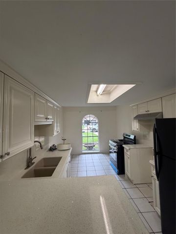 9318 Vanwood Street, Houston, TX 77040