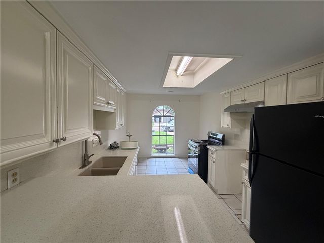 9318 Vanwood Street, Houston, TX 77040