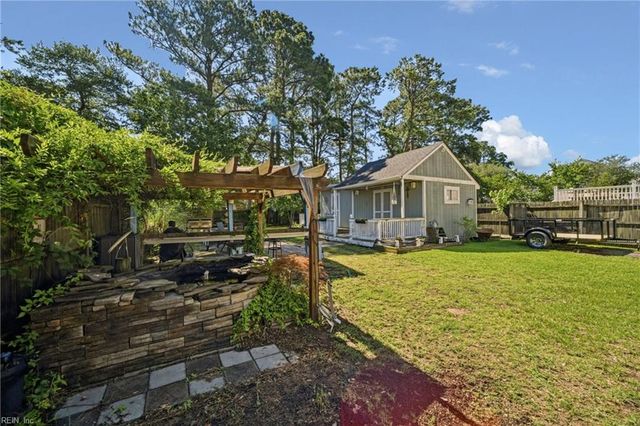 9554 12th Bay ST, Norfolk, VA 23518