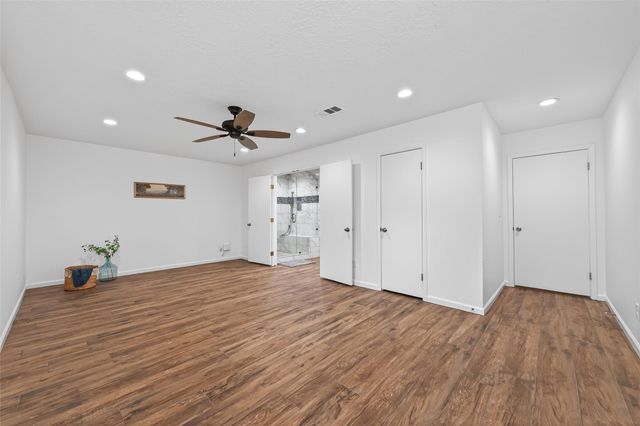 10720 Royal Forest Drive, Conroe, TX 77303