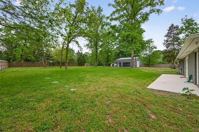 10720 Royal Forest Drive, Conroe, TX 77303