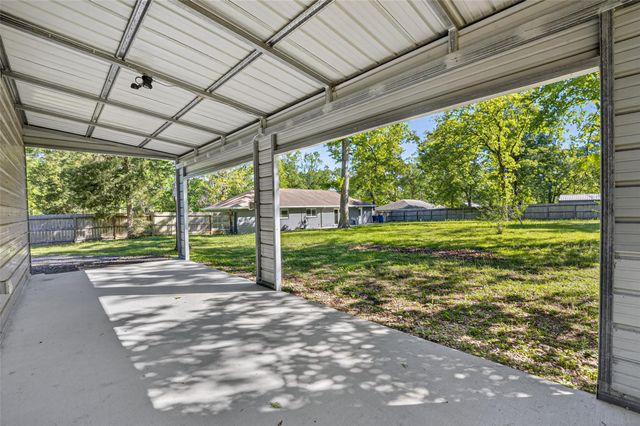 10720 Royal Forest Drive, Conroe, TX 77303