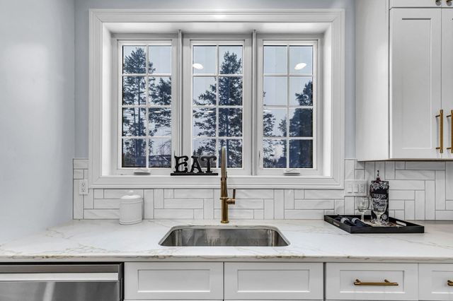 44 Balsam Hill, Ludlow, MA 01056