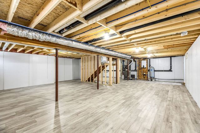 44 Balsam Hill, Ludlow, MA 01056