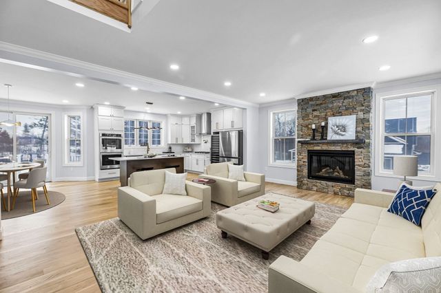 44 Balsam Hill, Ludlow, MA 01056
