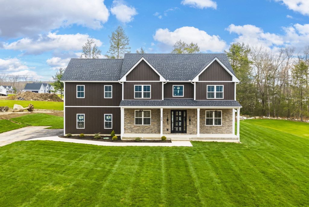 44 Balsam Hill, Ludlow, MA 01056