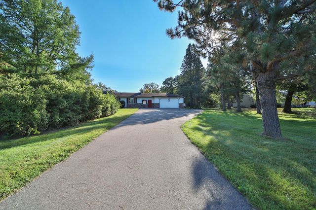 12108 Oakridge Road, Brainerd, MN 56401