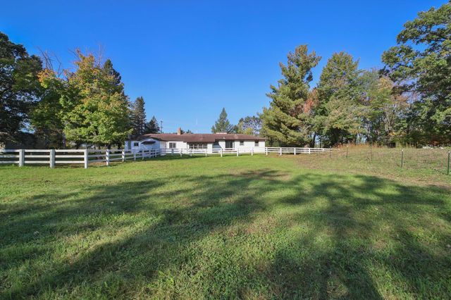 12108 Oakridge Road, Brainerd, MN 56401