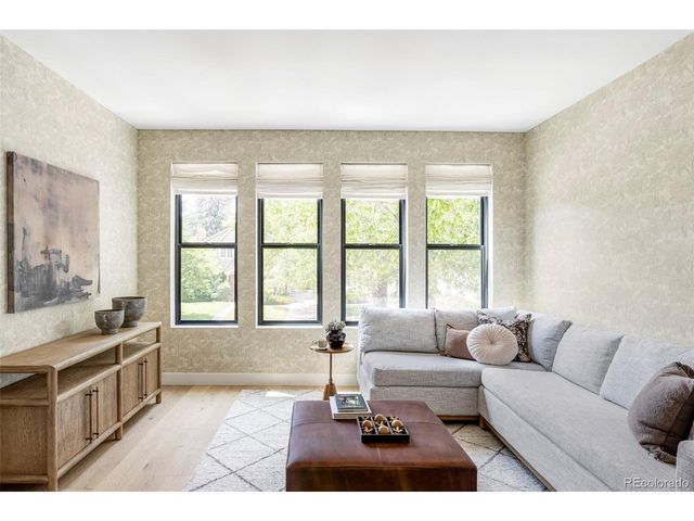 330 Elm St, Denver, CO 80220