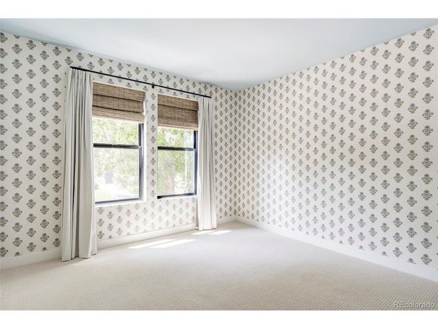 330 Elm St, Denver, CO 80220