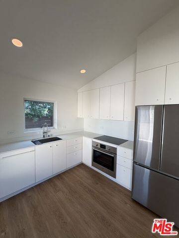 3331 Cattaraugus Avenue, Culver City, CA 90232