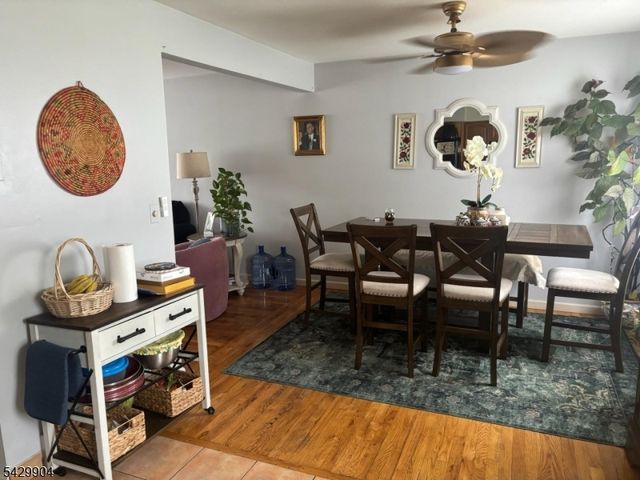 110 Coolidge St, Linden City, NJ 07036